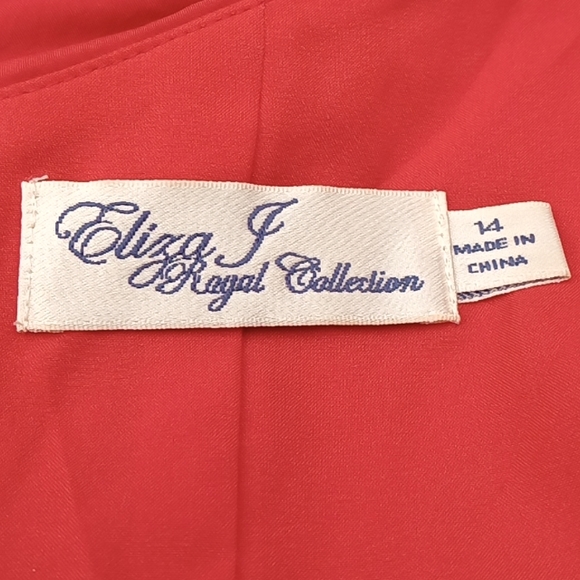 Eliza J Royal Collection one bare shoulder dress size 14 - Picture 6 of 7